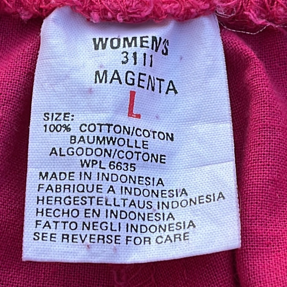Woolrich Women Vintage Elastic-Waist High-Waist Button-fly Shorts, Magenta |L - Picture 7 of 11